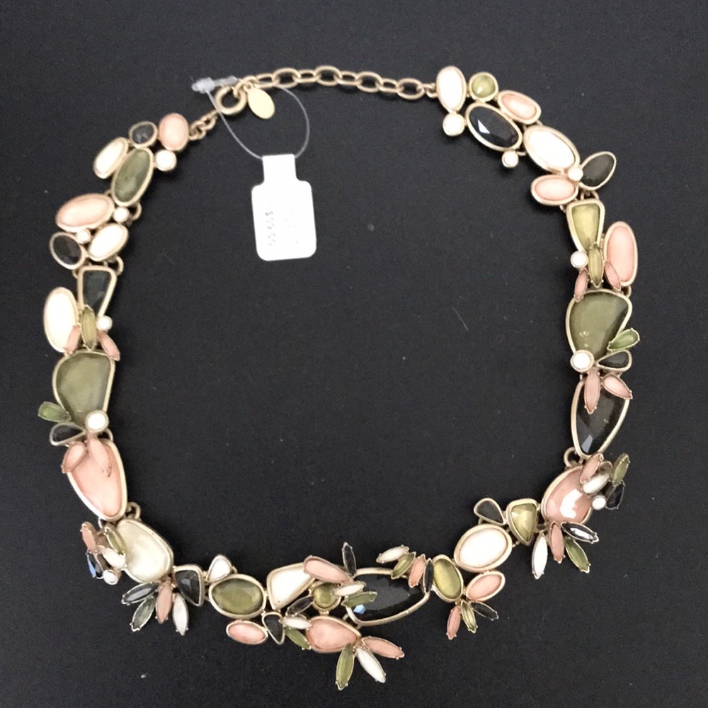 Ann Taylor Loft Necklace